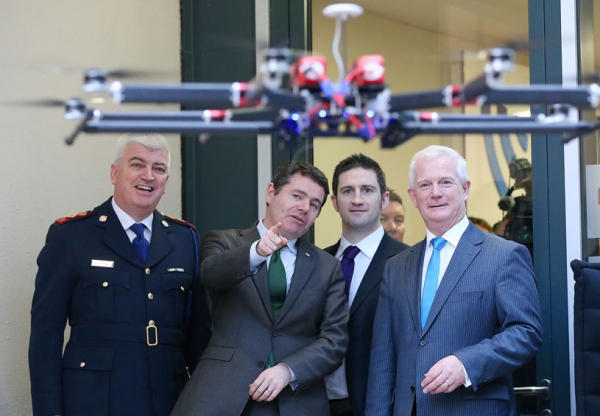 EASA vydala návrh pravidel pro regulaci dronů v EU. Výrobci tvrdí, že je likvidační