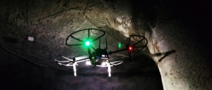 České robotické drony budou soutěžit v americkém podzemí
